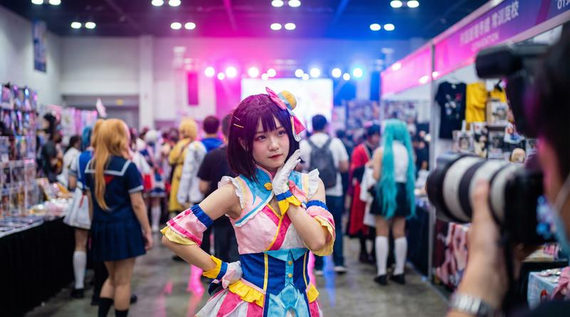 姨母家难忘的日子》剧情介绍 - 动漫cosplay视频